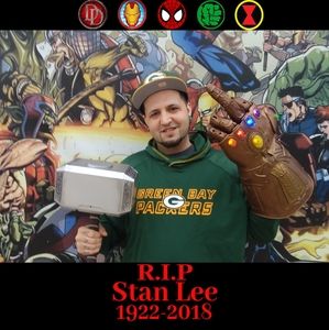 Meet your Posher, Christopher